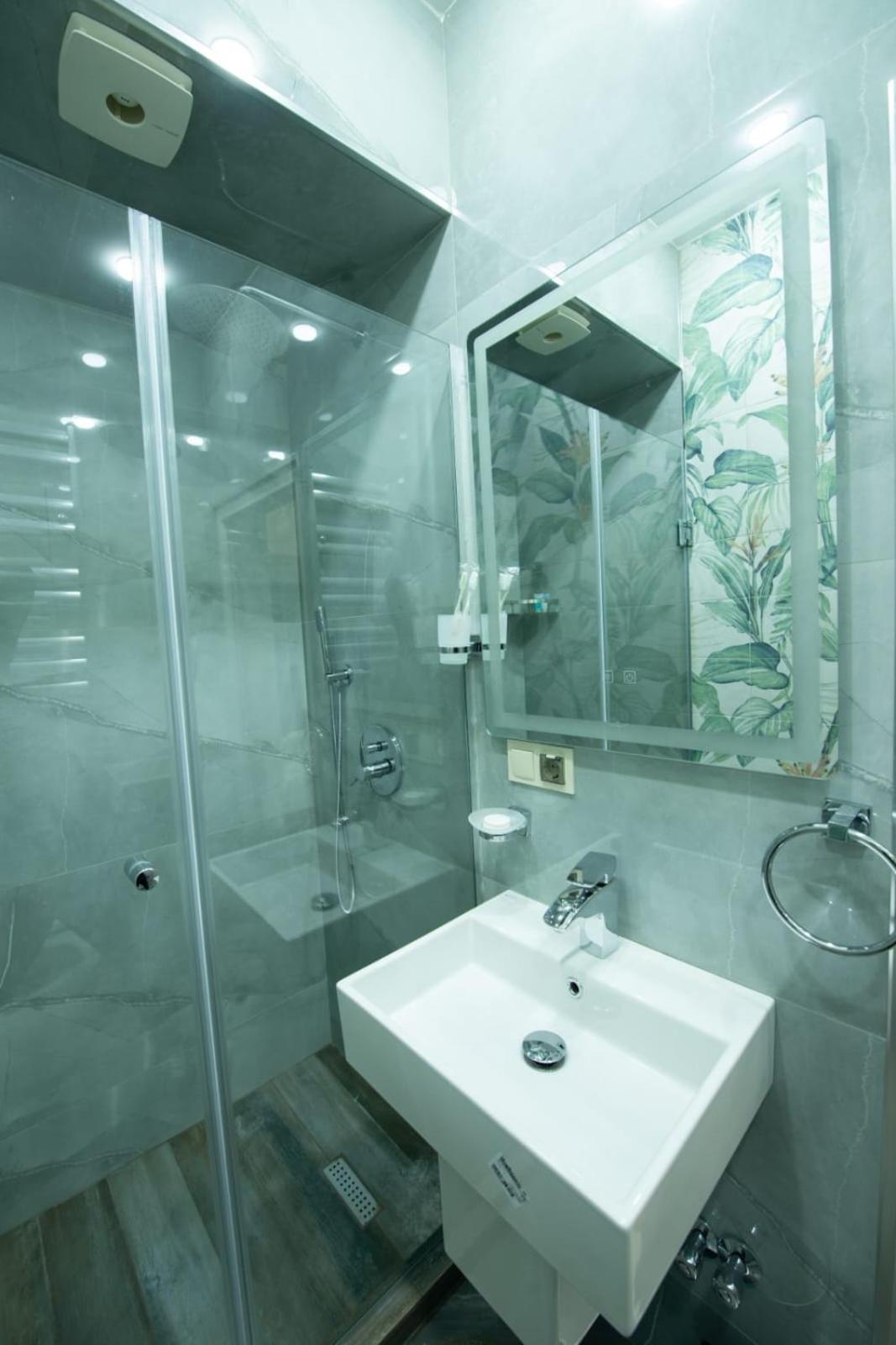 Marita Hotel Tbilisi Eksteriør bilde