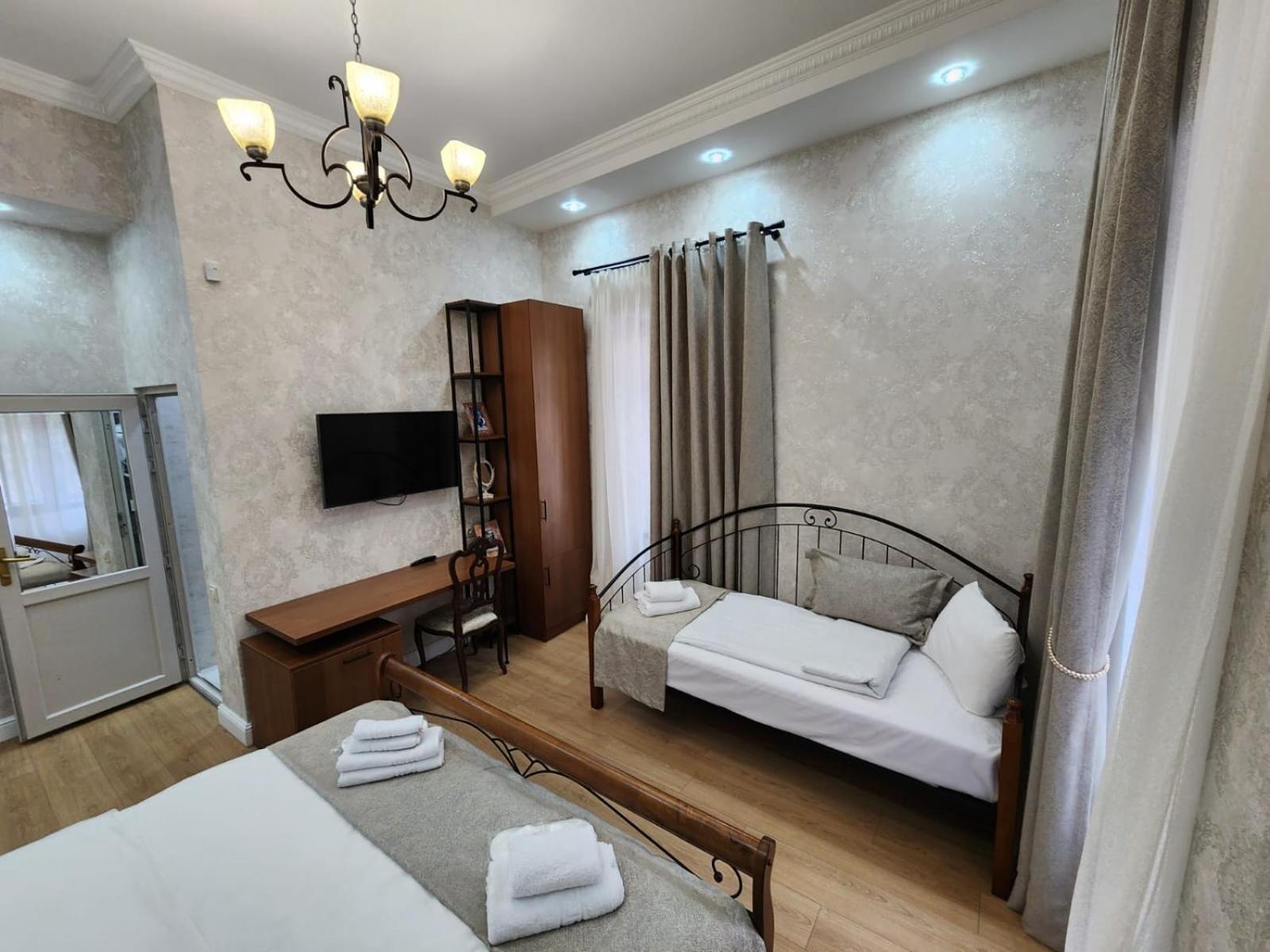 Marita Hotel Tbilisi Eksteriør bilde