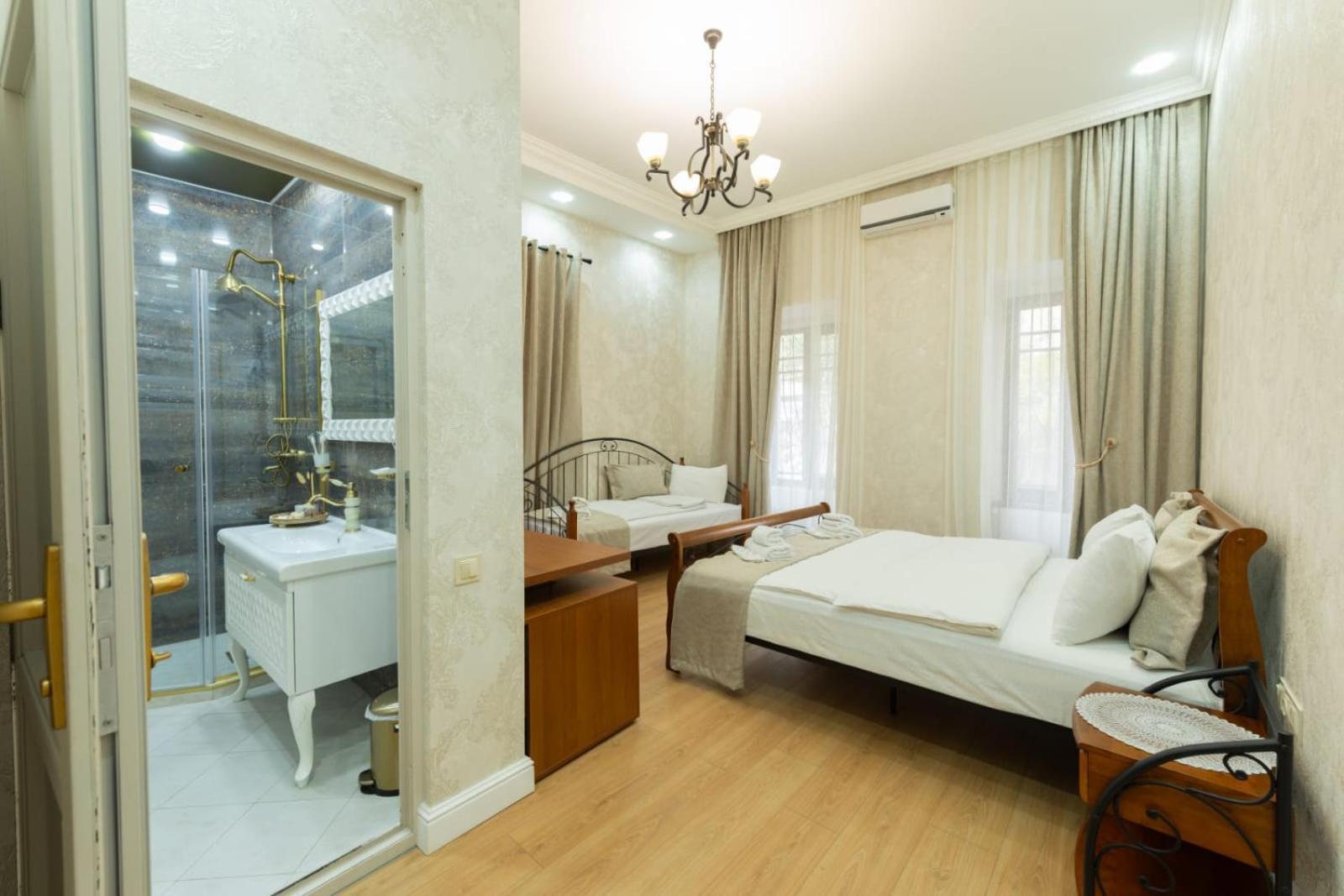 Marita Hotel Tbilisi Eksteriør bilde